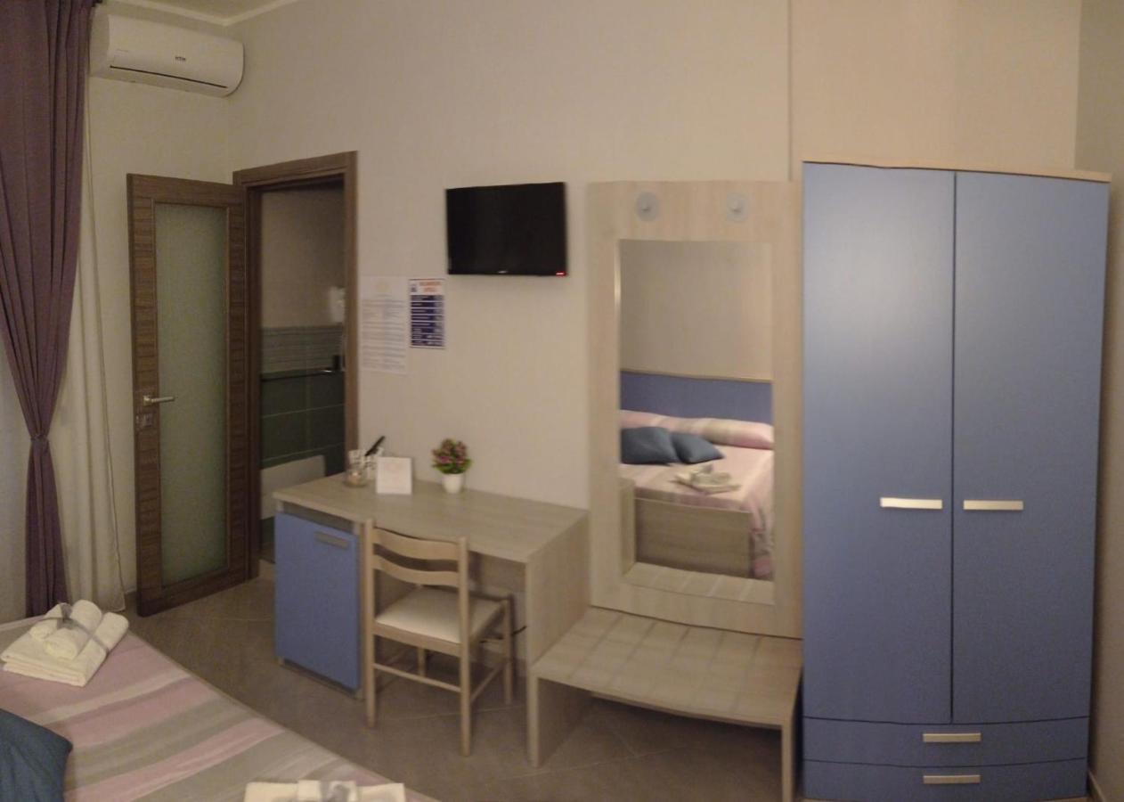 Affittacamere Borgata Marina Roseto Capo Spulico Dış mekan fotoğraf