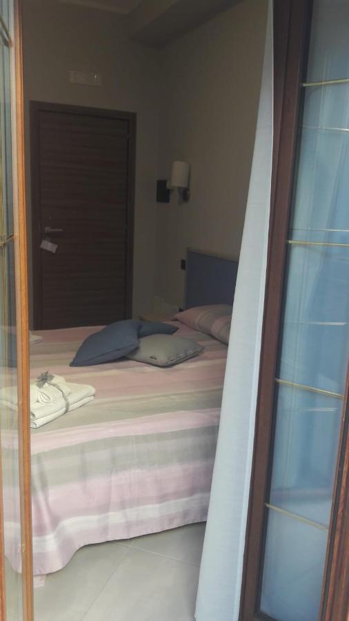 Affittacamere Borgata Marina Roseto Capo Spulico Dış mekan fotoğraf