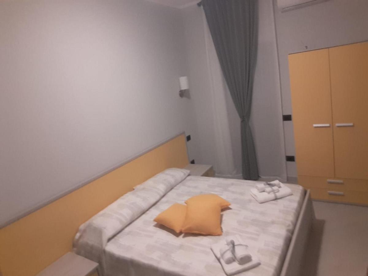 Affittacamere Borgata Marina Roseto Capo Spulico Dış mekan fotoğraf